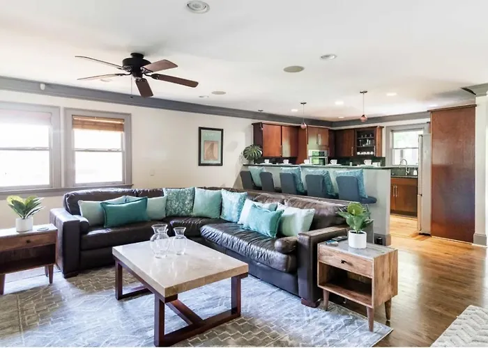 Atlanta Forest Sanctuary Home