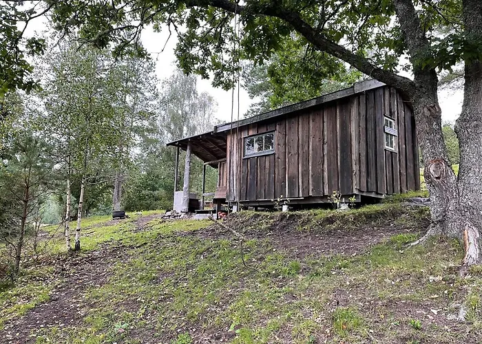 Koselig Liten Hytte I Skien