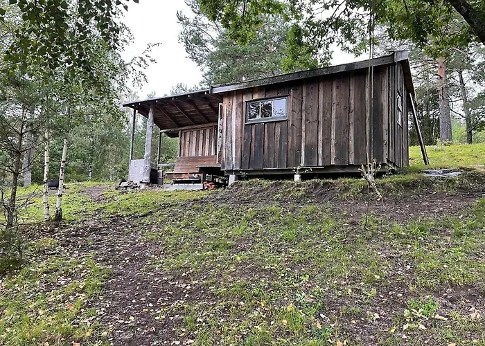 Koselig Liten Hytte I Skien