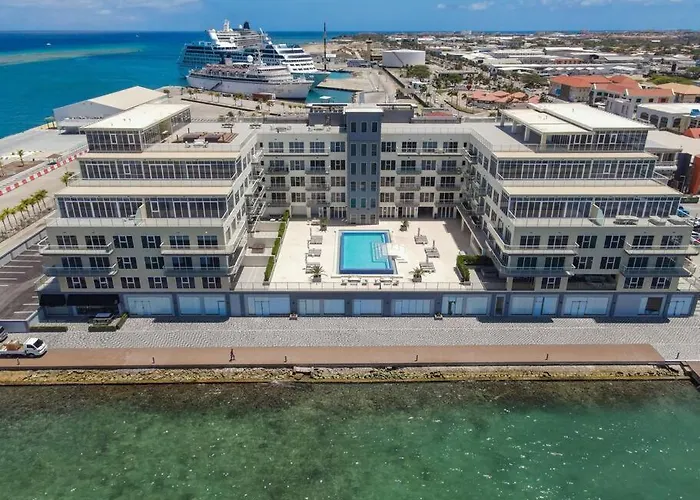 Luxurious Ocean Front Condo With Sunset Views 2 Bed-2 Bath Oranjestad
