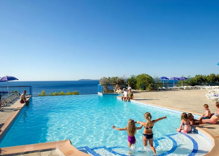 Residence Goelia Le Domaine De La Pinede Le Lavandou