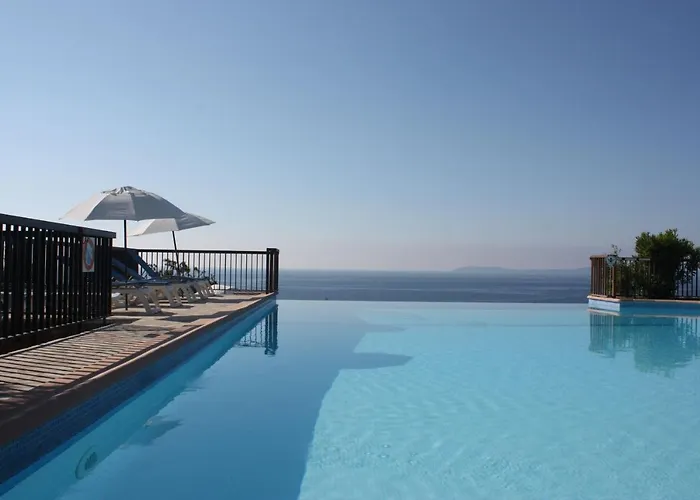 Residence Goelia Le Domaine De La Pinede Le Lavandou