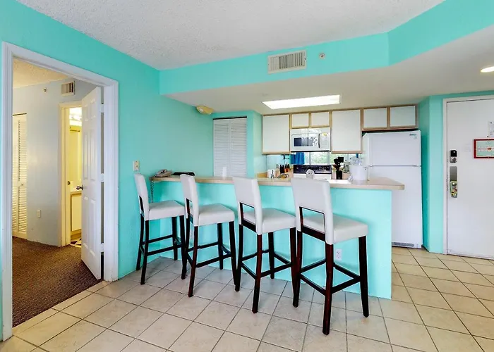 Sunrise Suites - Martinique Suite 108 Key West