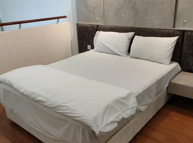 2 Rooms Duplex, I Suite I-City, Up To 4 Pax, Free Wi-Fi, Fully Furnish Shah Alam