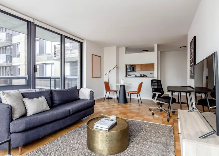 Ferienwohnung Midtown 1Br W Elevator Gym Nr Times Square Nyc-1350 New York