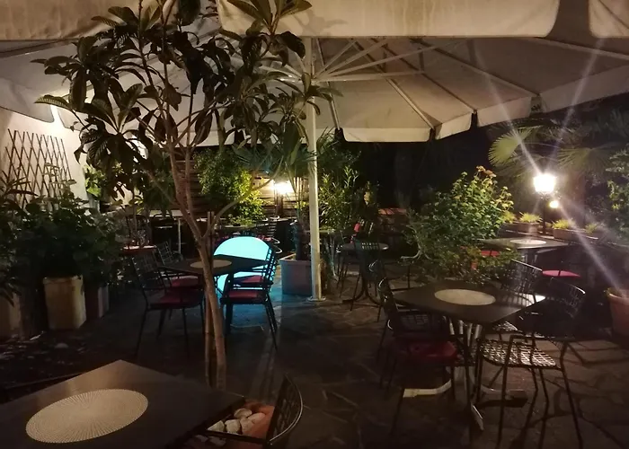 Hotel Garni Brunnenhof Kaltern