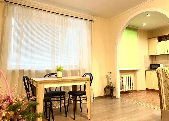 Ferienwohnung Яворницького 79 2 Кв Тепло Dnipro