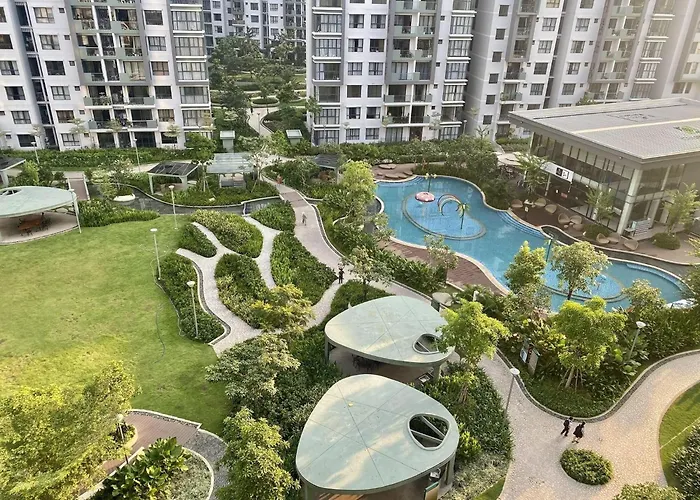 Nha Cua Truc - Celadon City Canh Aeon Tan Phu Ho-Chi-Minh-Stadt