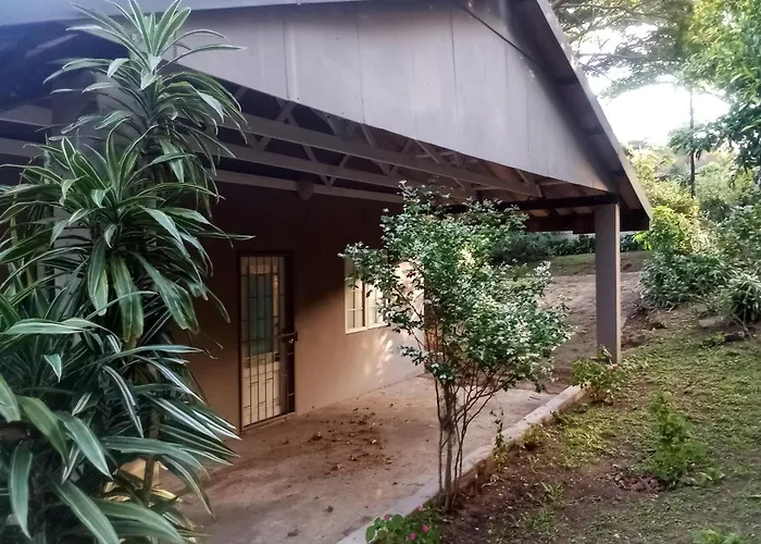 Honey Cottage Accommodation Port Shepstone
