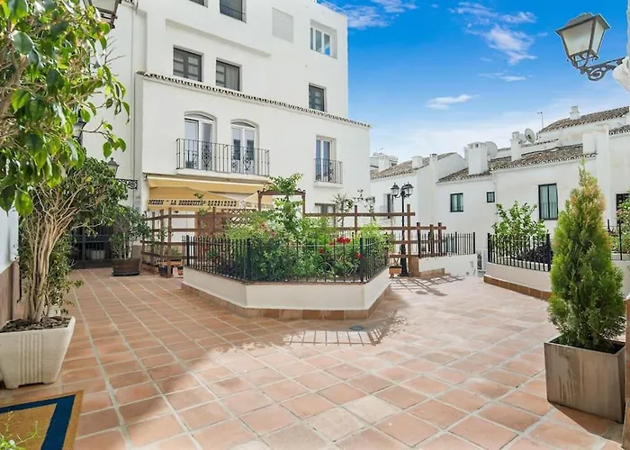 4 In The Heart Puerto Banus Luxurious Apartment Marbella