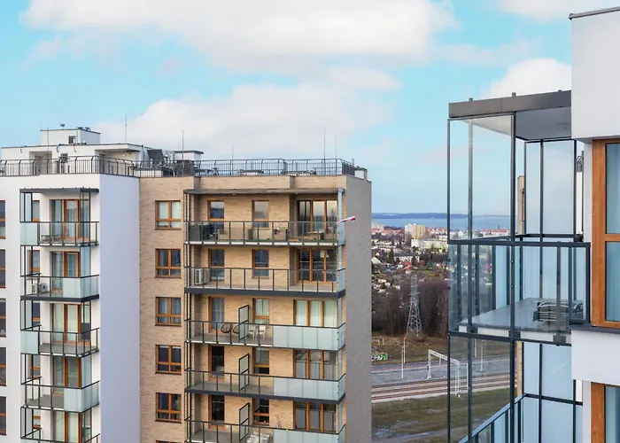 Apartment With Two Bedrooms, Balcony, Parking And Access To Sauna In Gdansk By Noclegi Renters