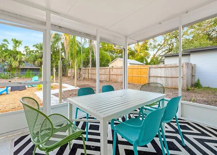Remodeled Home W Patio & Fire Pit Orlando