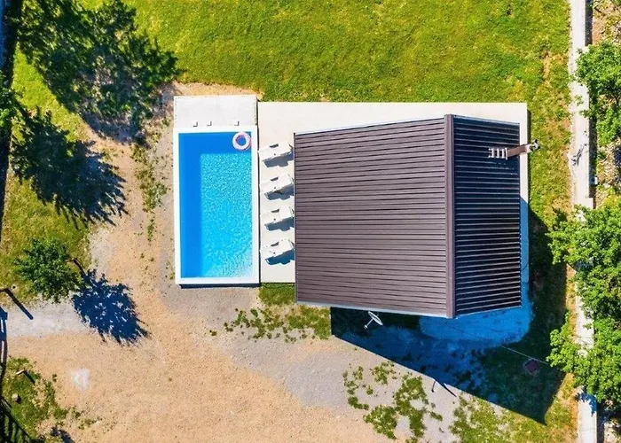 Family Friendly House With A Swimming Pool Rudopolje Bruvanjsko, Zagora - 21427 Gračac