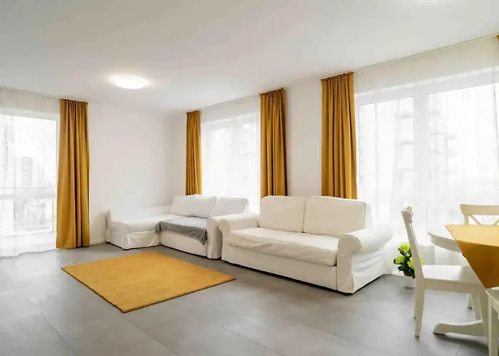 Ferienwohnung The Golden Loft Brașov