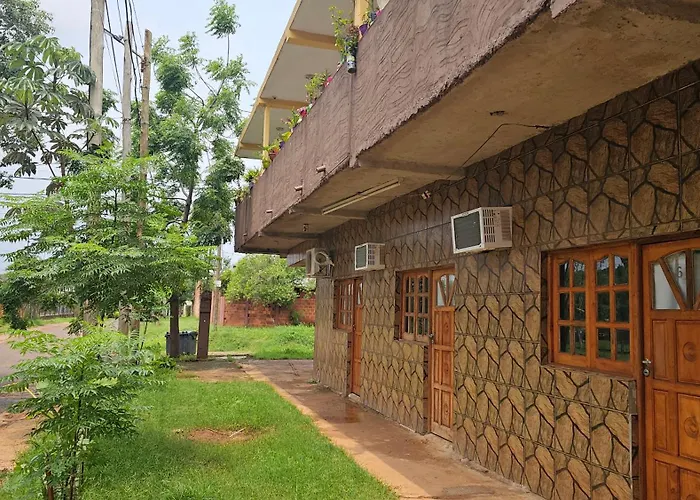 Hotel Los Chow Chow Posadas