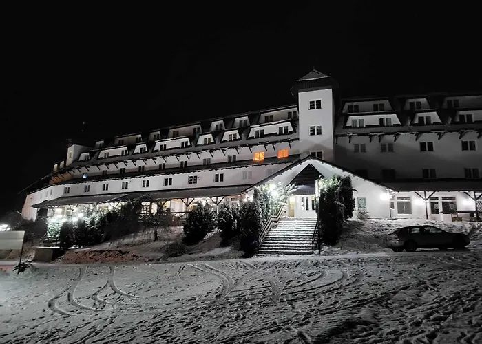 Ski-In & Ski-Out, Apartman Filip - 30M From Gondola Brzece Kopaonik