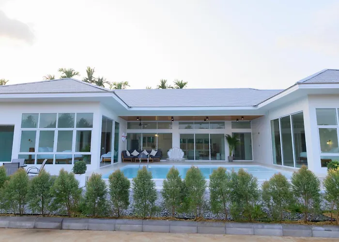 Gems Pool Villa Chanthaburi