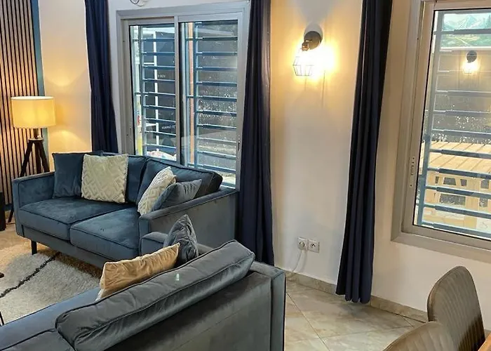 Mado Coliving - Studio Appart, Chambre Coin Cuisine, Chambre Douala