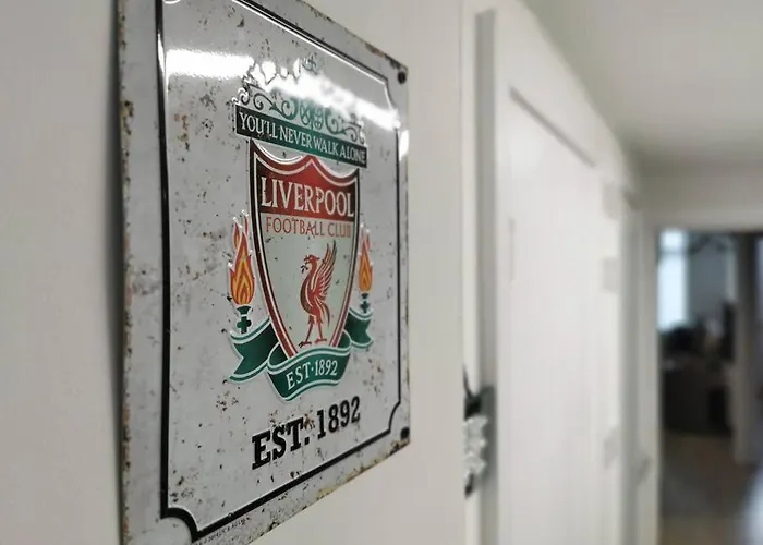 Ferienwohnung Unique Lfc Themed House Liverpool