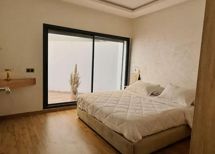 Cozy Appart Central A Terrasse Casablanca