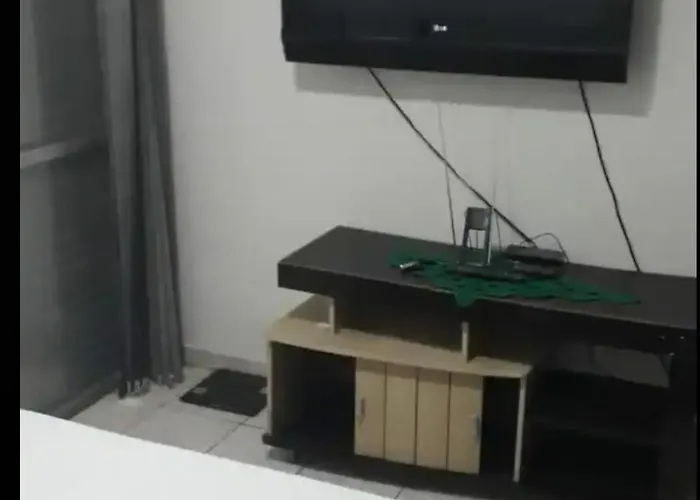 Apartamento Inteiro, Completo Para Ate 8 Pessoas Por Locacao Nao E Divido Com Outros Pessoas Apenas Significa Que Vc Pode Locar Que Tem Capacidade Para Ate 8 Pessoas Mas A Locacao Sempre E Individual De Quem Locou Check In Possivel Nas 24 Hrs Campina