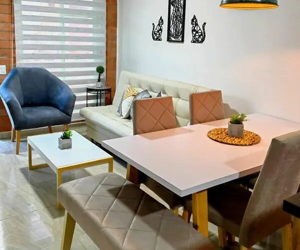 Cuatro Gatos Casa Hotel Salento