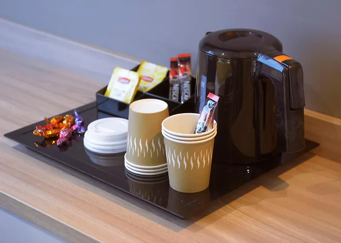 Aparthotel 37 Lodge Courbevoie Paris La Defense