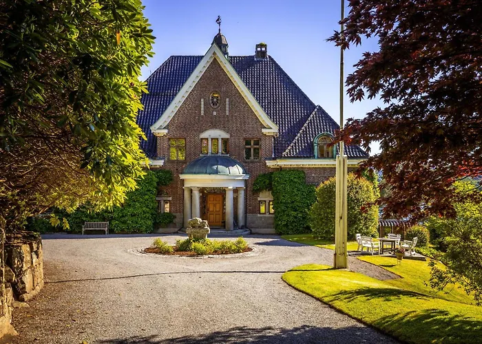 Luxury Historic Villa With Private Coastline Bergen