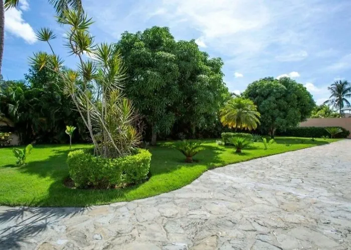 Luxury Villa Classic Style, 7 Minutes From The Beach In Sosua Puerto Plata