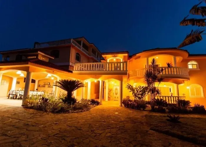 Luxury Villa Classic Style, 7 Minutes From The Beach In Sosua Puerto Plata