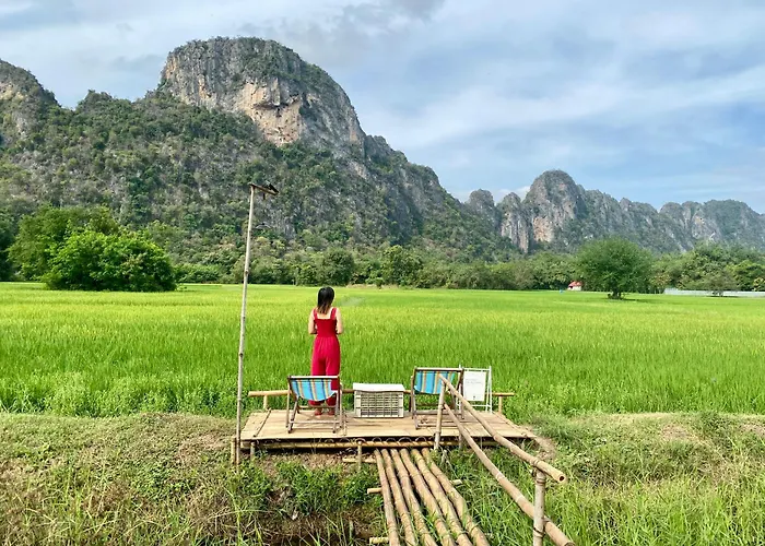 บ้านสวนคีรีวงศ์ Baansuan Khiriwong Boathouse Khao Yoi