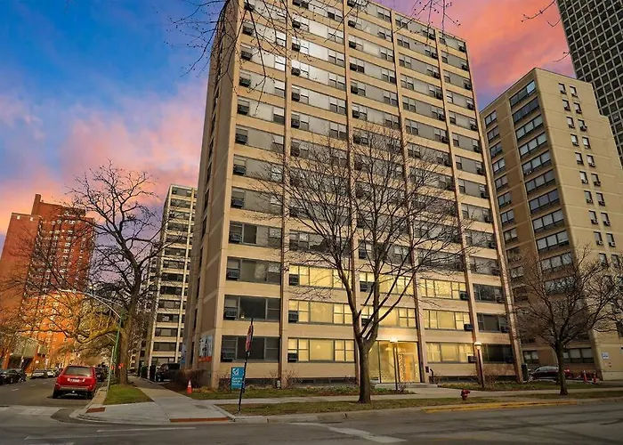 Warm & Elegant Studio Apt In Chicago - Algonquin 02-009A