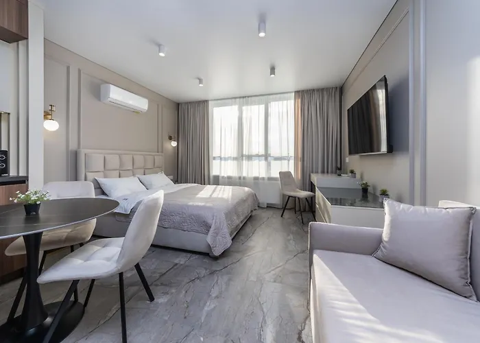 Генератор! Flatrent Olympic Park, Метро Бориспільська Поруч! Kiew