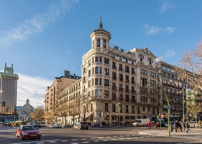 Barrio De Salamanca Milla De Oro Madrid