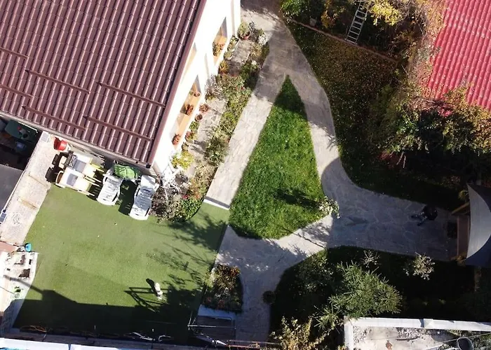Casa Maxim - Locuinta Privata La Poalele Masivului Straja Lupeni 
