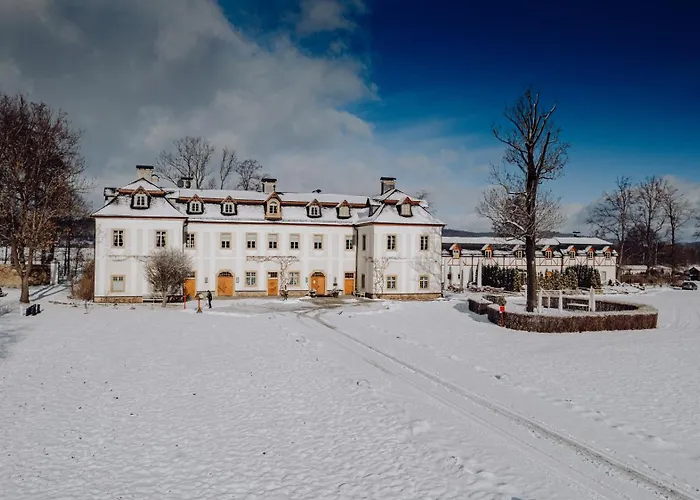 Pałac Pakoszów Schlosshotel Wernersdorf Piechowice 
