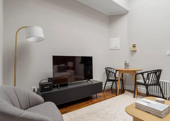 West Village 1Br W High Ceilings Skylight Wd Nyc-1172 New York