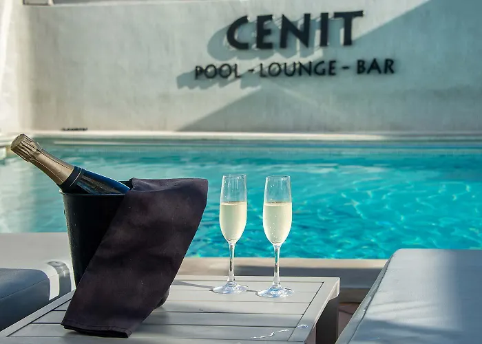 Hotel Cenit & Apts Sol Y Viento Ibiza-Stadt