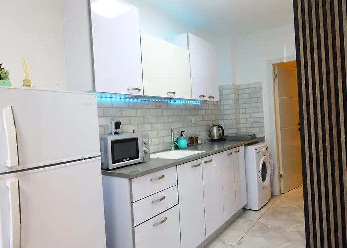 Ferienwohnung דירת אירוח Vip רק 5 דקות נסיעה מהים חלום של מקום Aschkelon