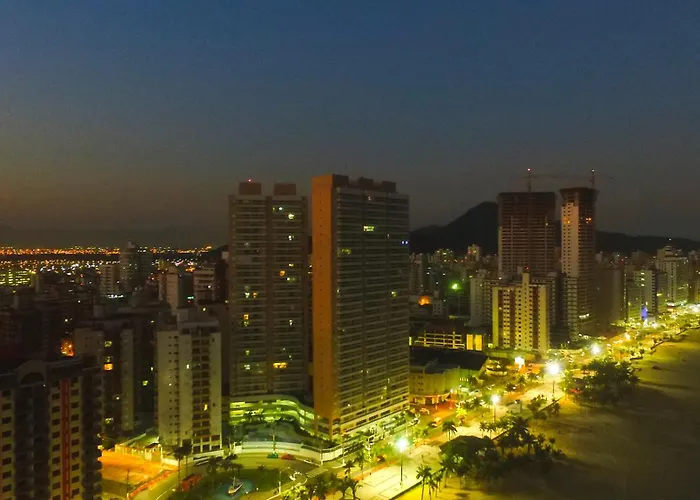 Aconchegante E Com Churrasqueira Praia Grande 