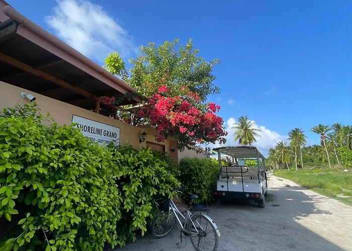 Shoreline Grand Thoddoo-Atoll