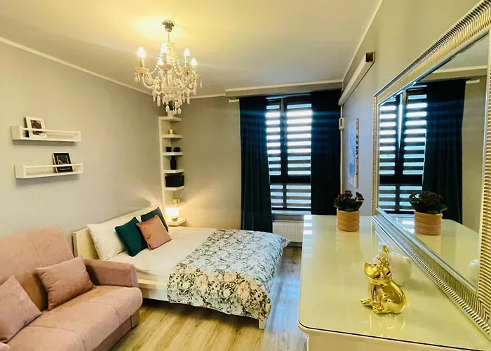 Ferienwohnung Millennium La Tour Warschau