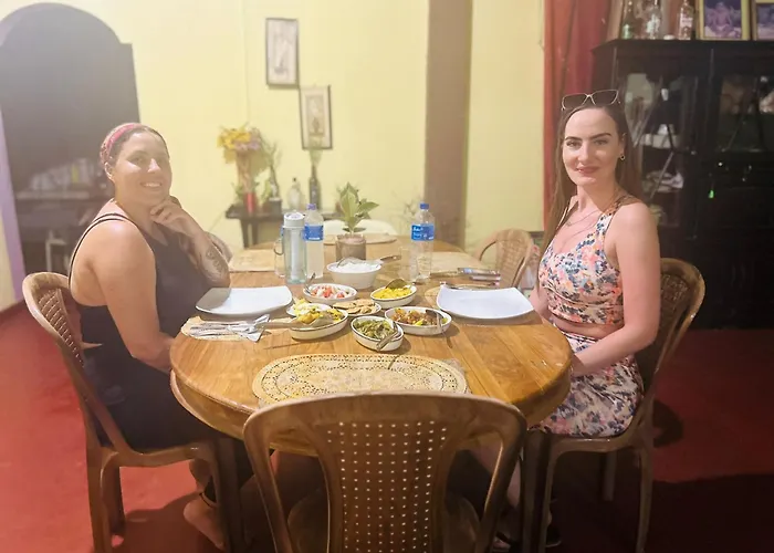 Village Feel Home Stay Sigiriya