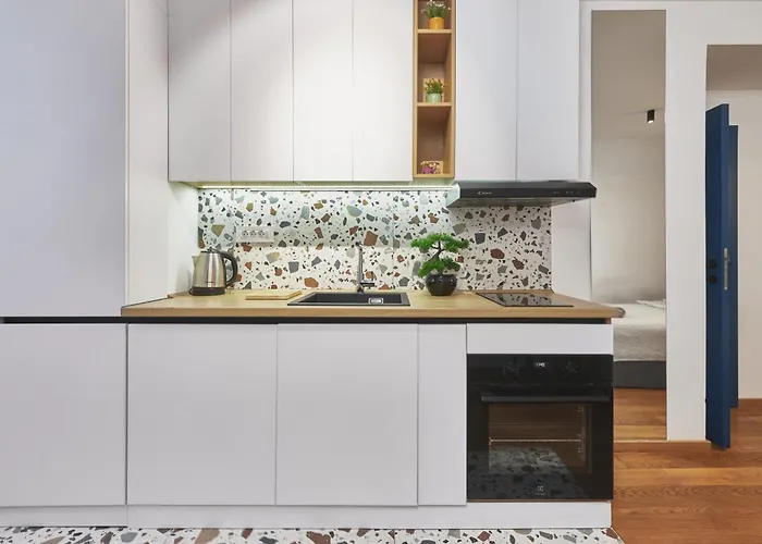 Modern Living Apts - Stylish City Center Studio Novi Sad