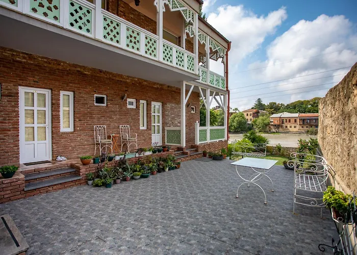 Hotel Paradise Road Kutaissi