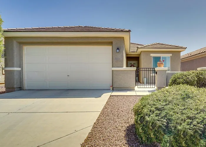 Dog-Friendly Las Vegas Rental Home W/ Private Yard