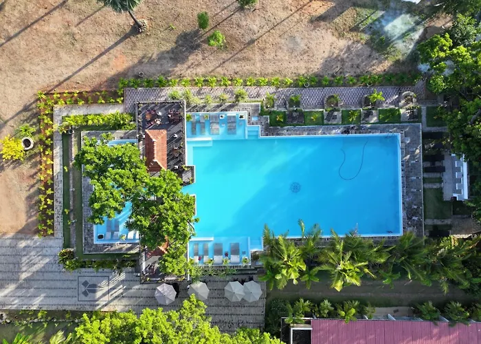 Lucky Beach Resort Trincomalee