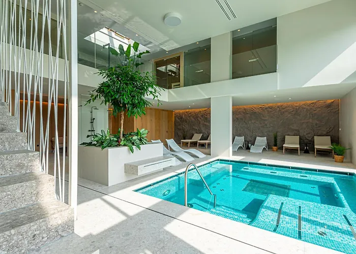 Reed Boutique Hotel & Bistro Siófok
