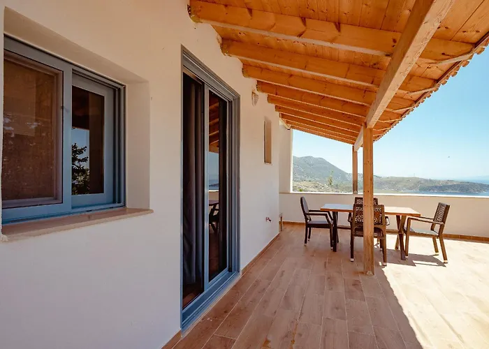 Alex Boutique Hotel Himarë