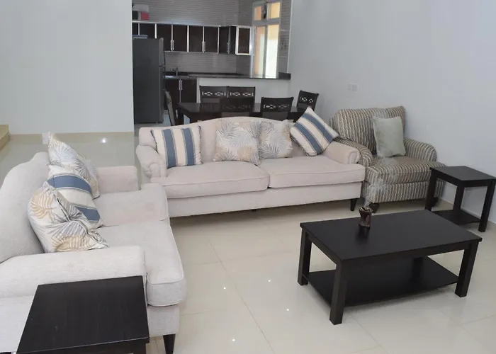 Red Al Mareekhy Villas Salalah